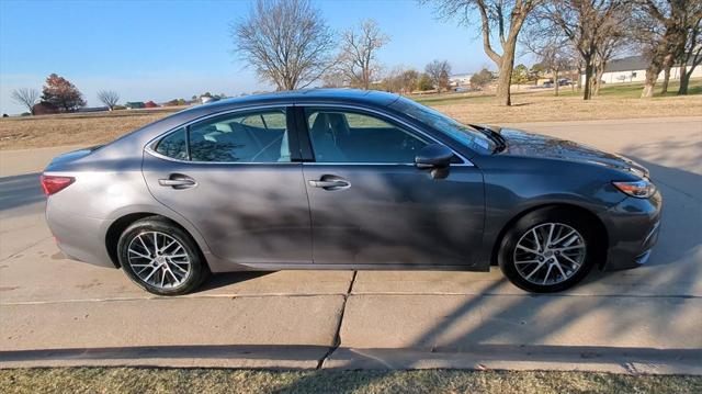 used 2017 Lexus ES 350 car, priced at $22,991