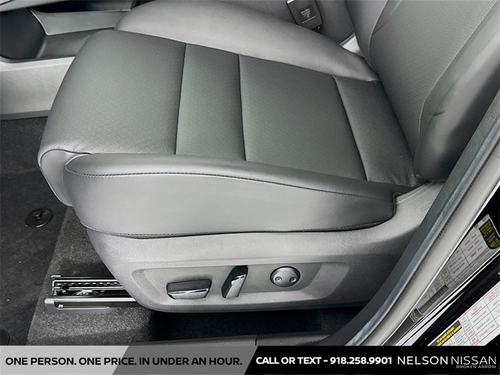 new 2025 Nissan Rogue car, priced at $31,961