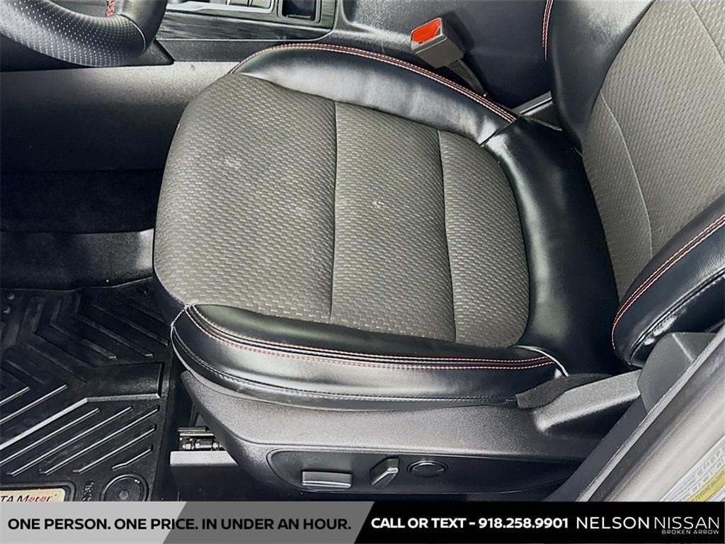 used 2023 Ford Escape car, priced at $26,994