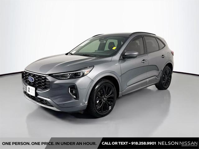 used 2023 Ford Escape car, priced at $26,994