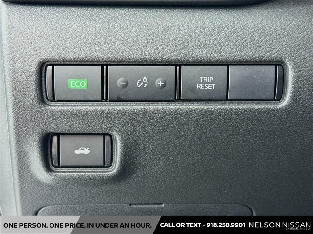 new 2025 Nissan Sentra car, priced at $22,285
