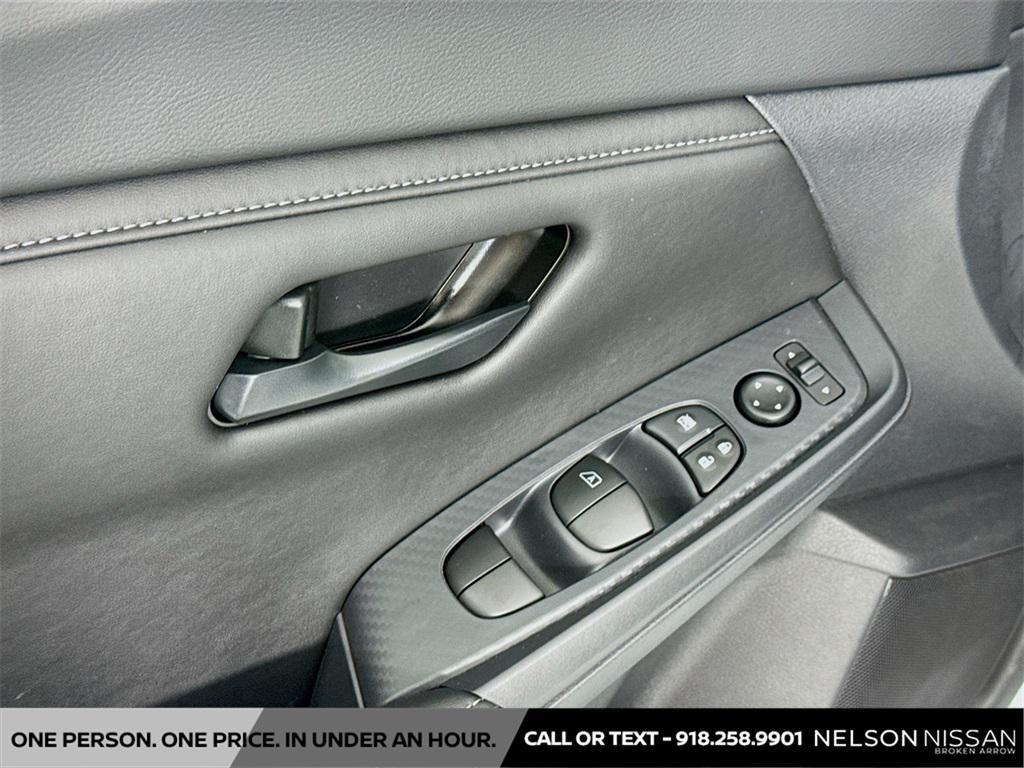 new 2025 Nissan Sentra car, priced at $22,285