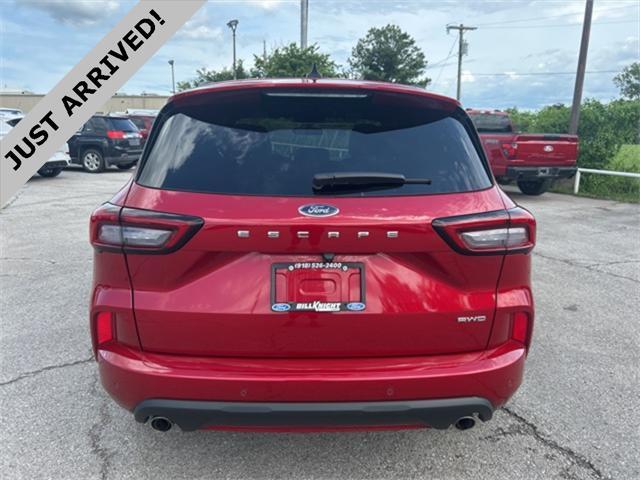 used 2024 Ford Escape car, priced at $25,994