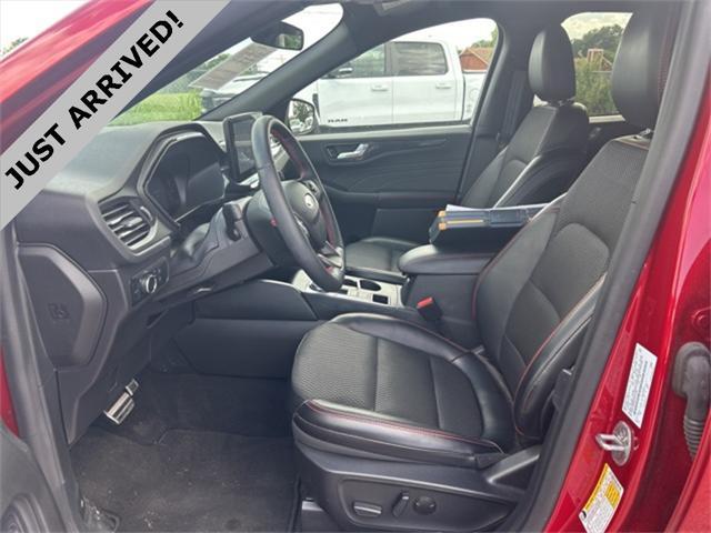 used 2024 Ford Escape car, priced at $25,994