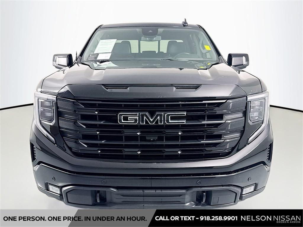 used 2024 GMC Sierra 1500 car, priced at $42,999
