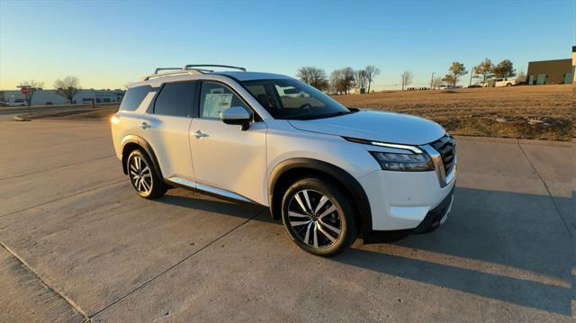 new 2025 Nissan Pathfinder car, priced at $50,190