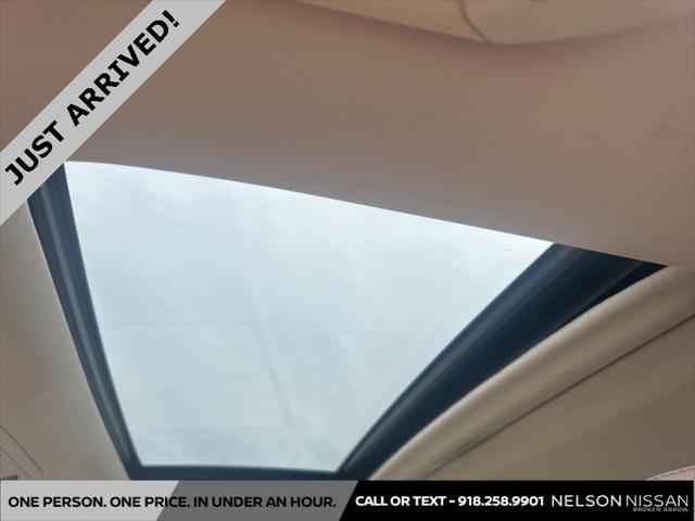 used 2013 Lexus ES 350 car, priced at $17,994
