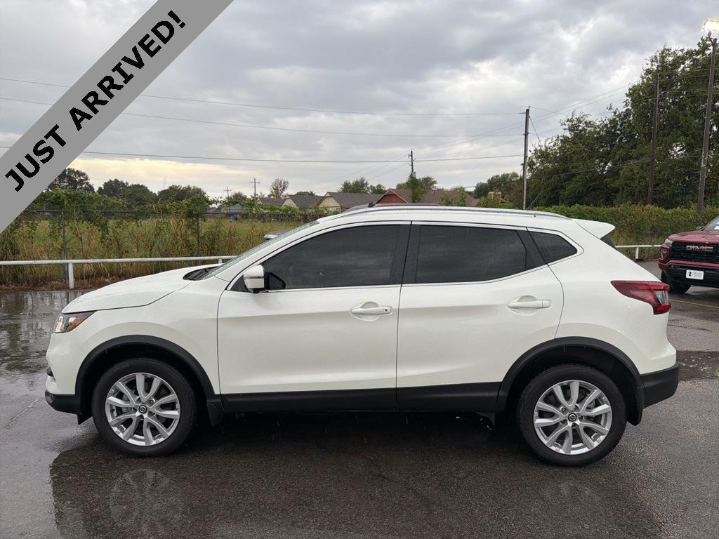 used 2020 Nissan Rogue Sport car, priced at $16,999