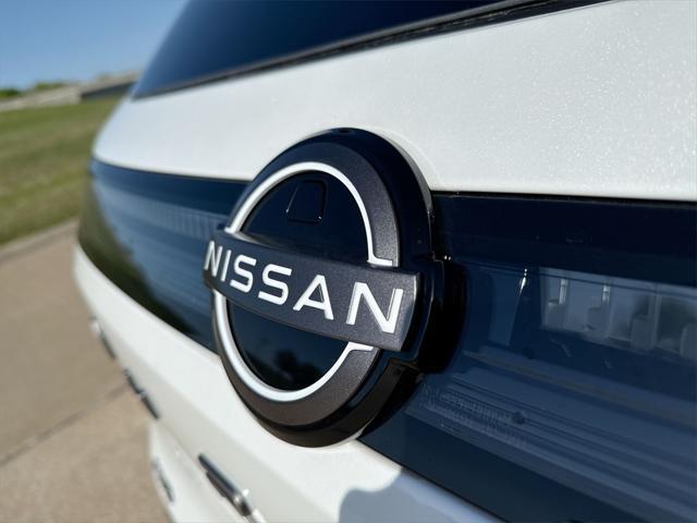 new 2025 Nissan Murano car, priced at $45,676