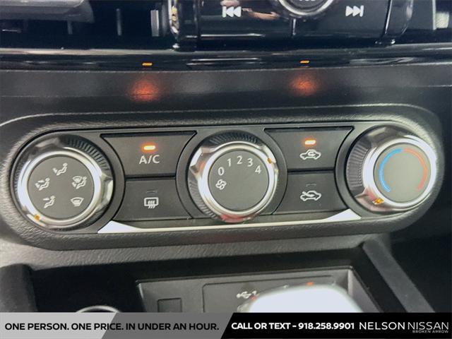 new 2025 Nissan Kicks car, priced at $24,985