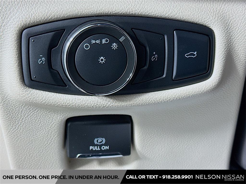 used 2017 Lincoln MKZ Hybrid car, priced at $11,995