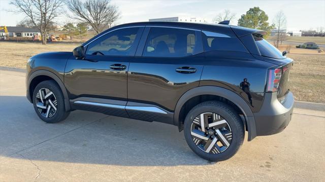 new 2025 Nissan Kicks car, priced at $24,534