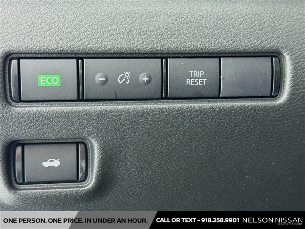 new 2025 Nissan Sentra car, priced at $23,464