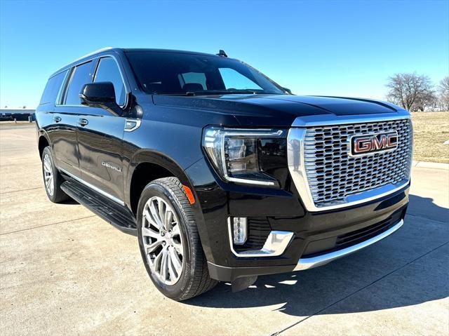 used 2022 GMC Yukon XL car, priced at $53,999