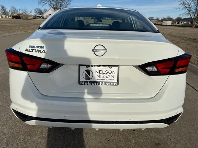 new 2025 Nissan Altima car, priced at $26,338