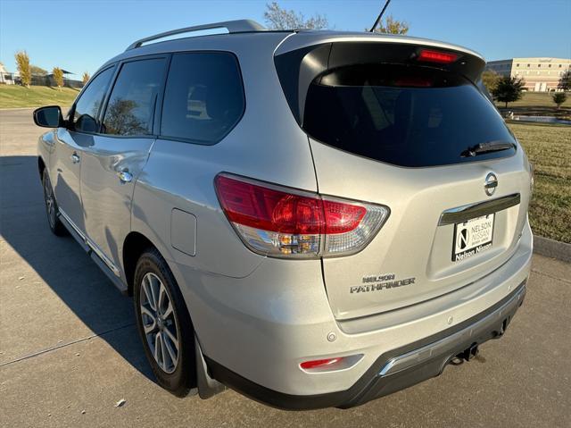 used 2016 Nissan Pathfinder car, priced at $11,999