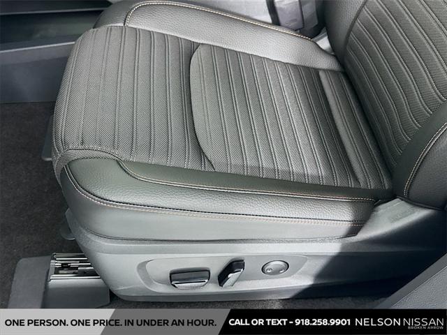 new 2025 Nissan Pathfinder car, priced at $44,110