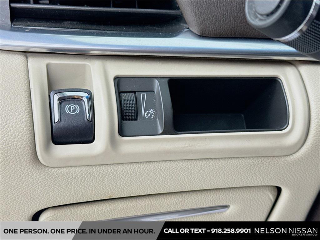 used 2014 Cadillac XTS car, priced at $11,994