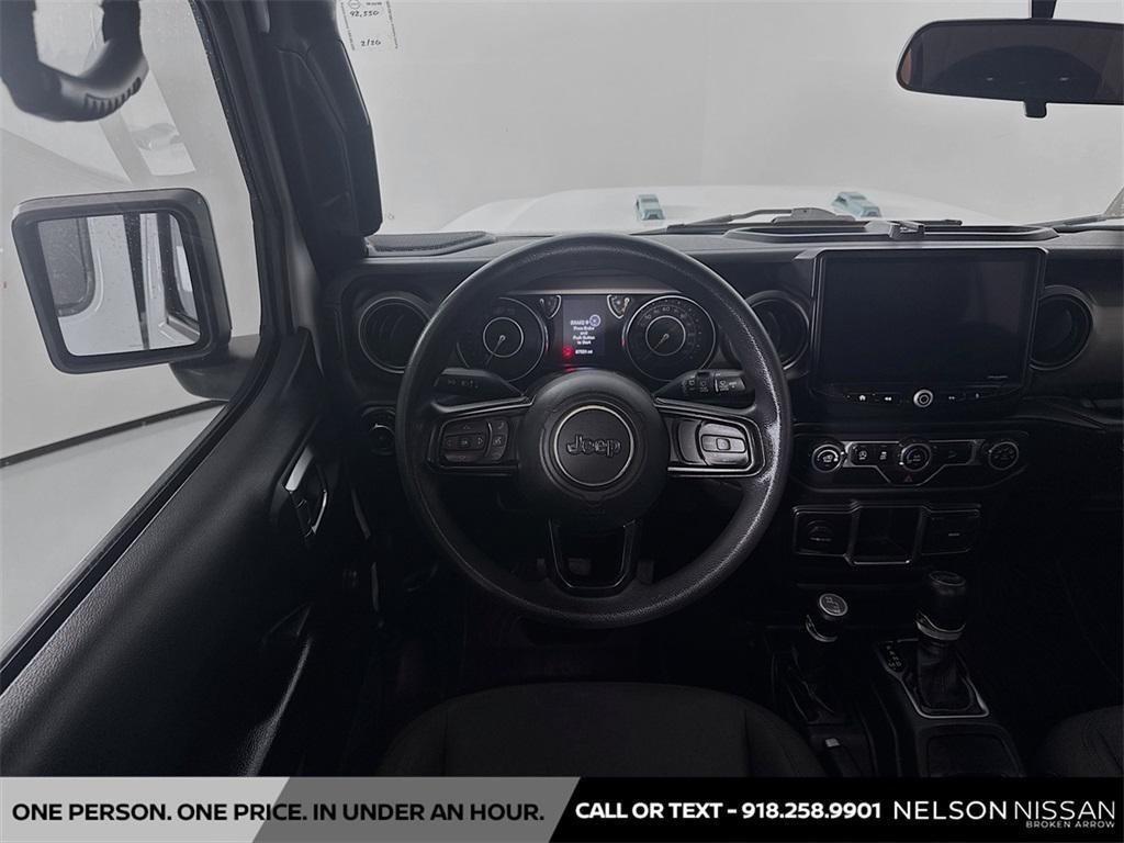 used 2020 Jeep Wrangler Unlimited car, priced at $23,996