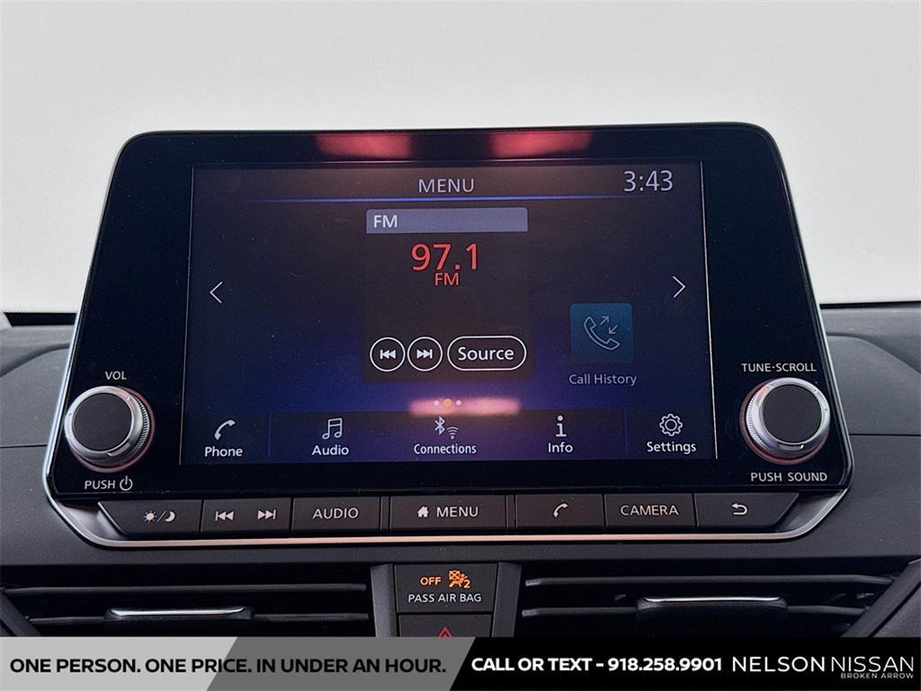 new 2025 Nissan Altima car, priced at $25,623