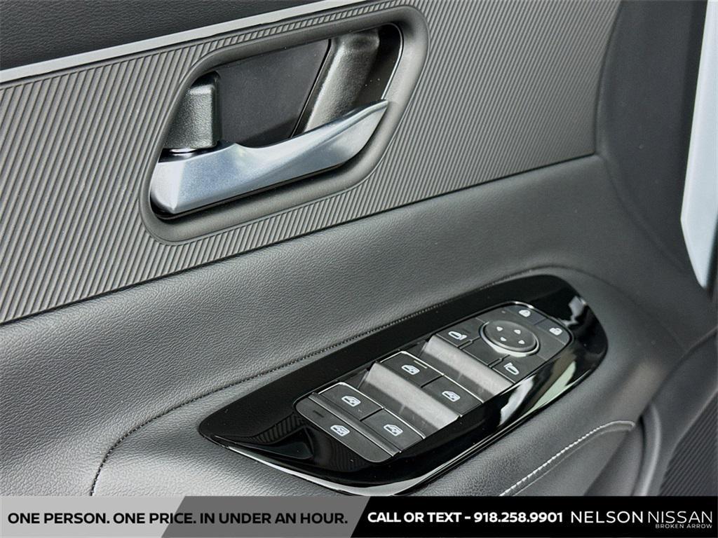 new 2025 Nissan Murano car, priced at $35,251