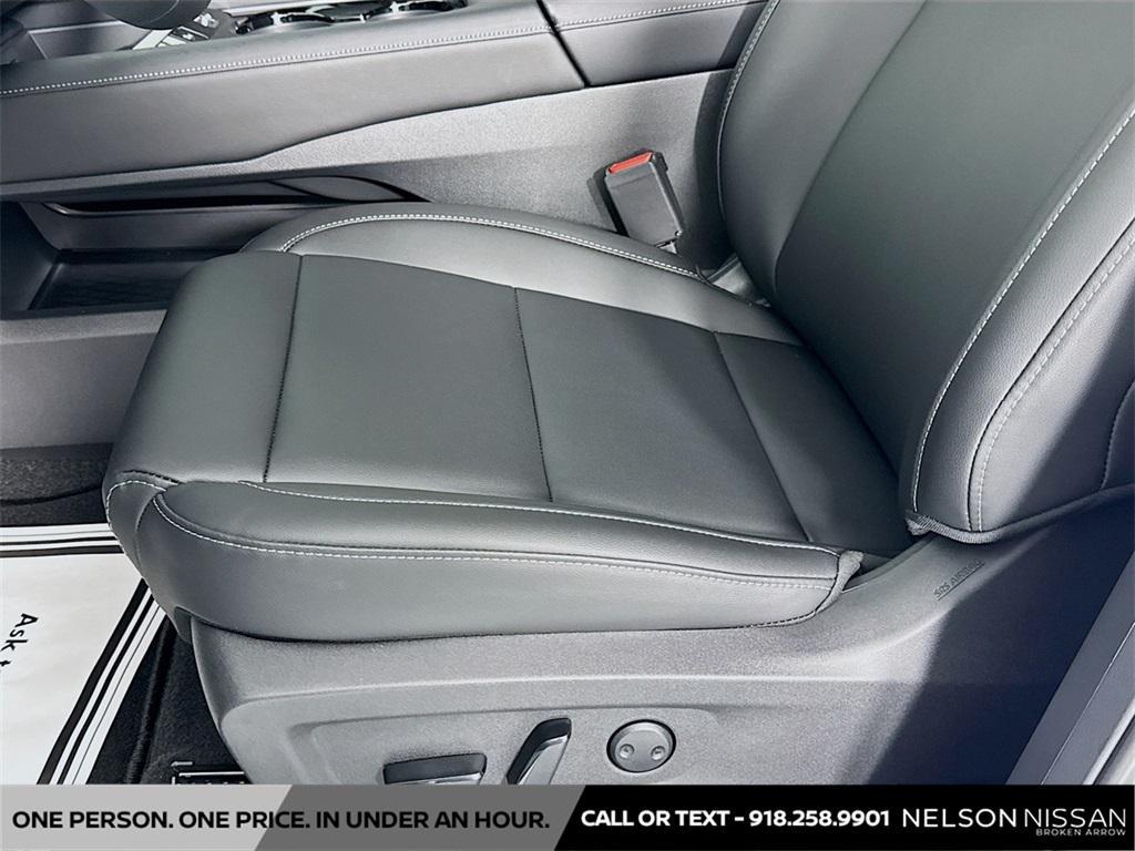 new 2025 Nissan Murano car, priced at $35,251