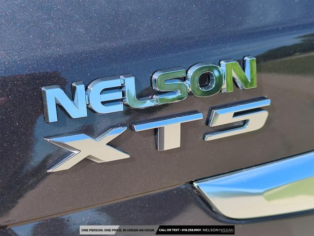 used 2017 Cadillac XT5 car, priced at $16,985