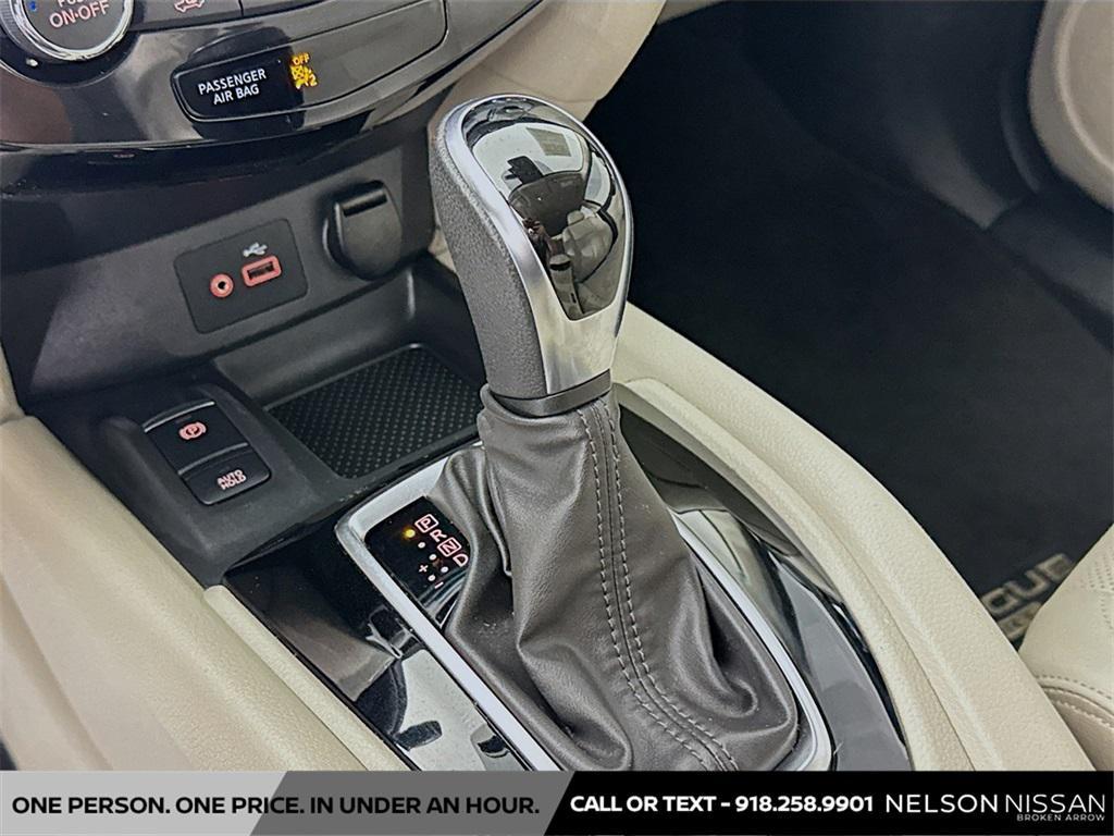 used 2022 Nissan Rogue Sport car, priced at $19,999