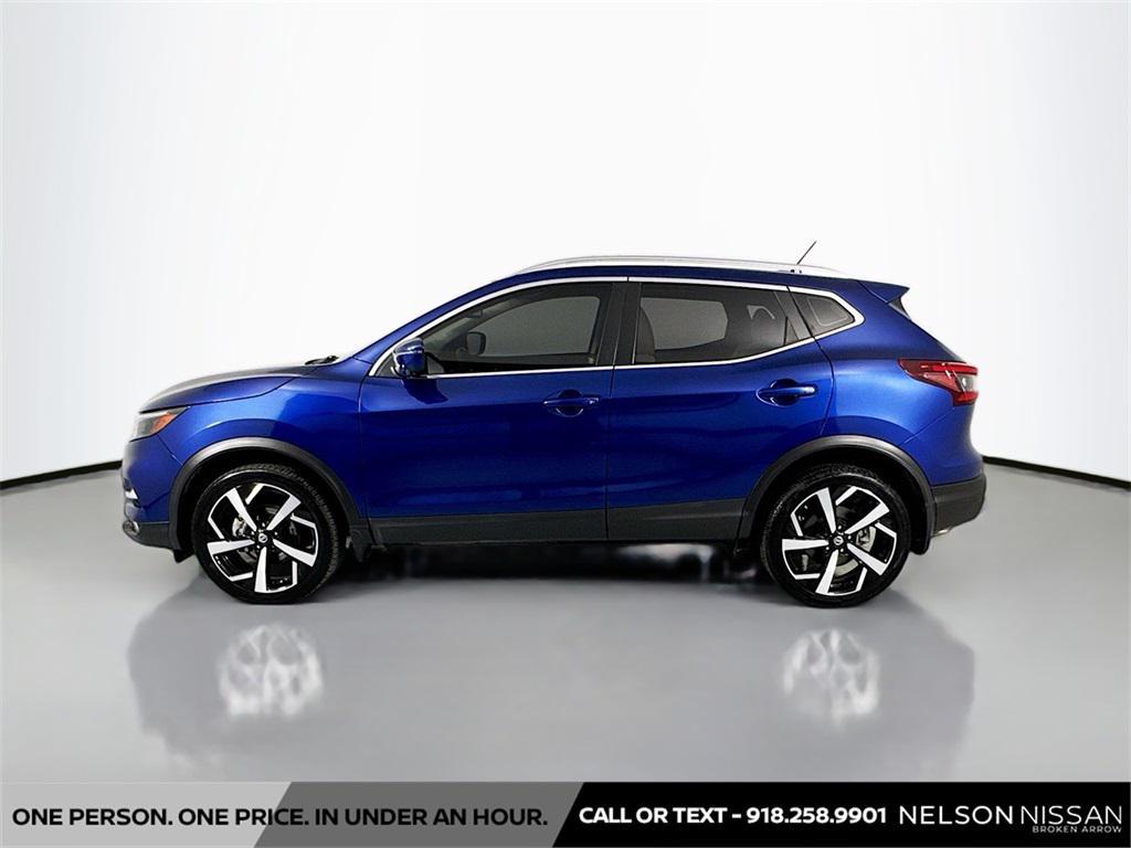 used 2022 Nissan Rogue Sport car, priced at $19,999