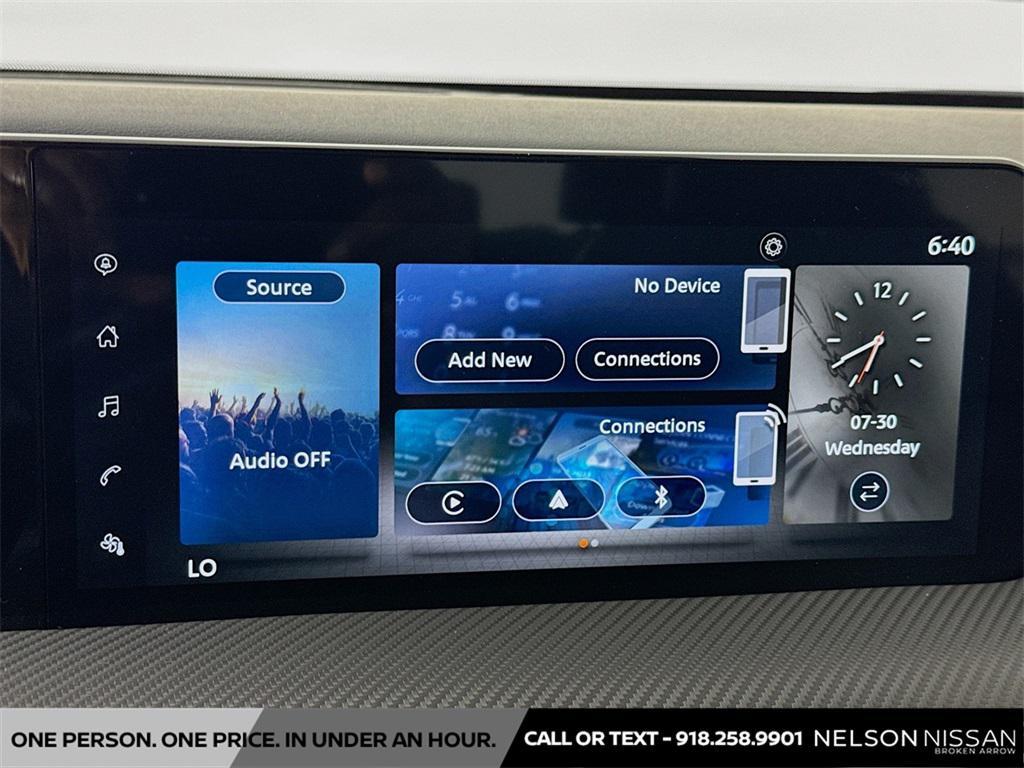new 2025 Nissan Kicks car, priced at $29,611