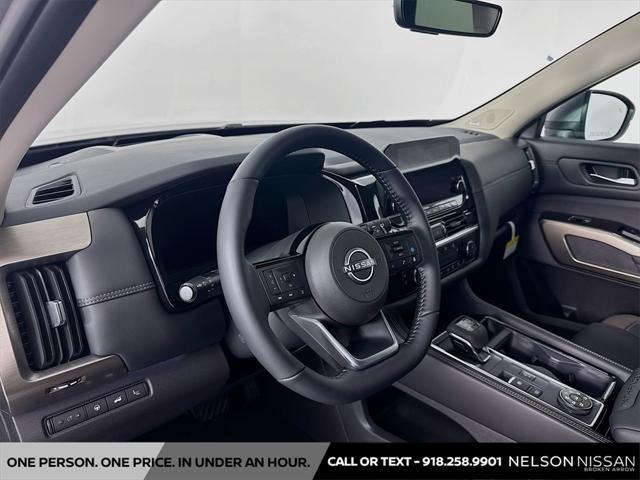 new 2025 Nissan Pathfinder car, priced at $49,936