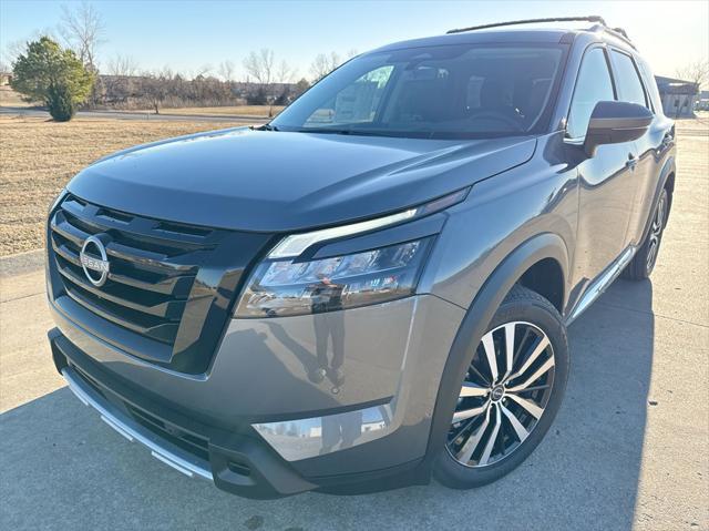 new 2025 Nissan Pathfinder car, priced at $50,166