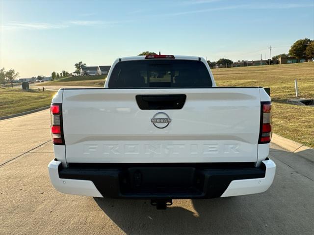 new 2025 Nissan Frontier car, priced at $38,470