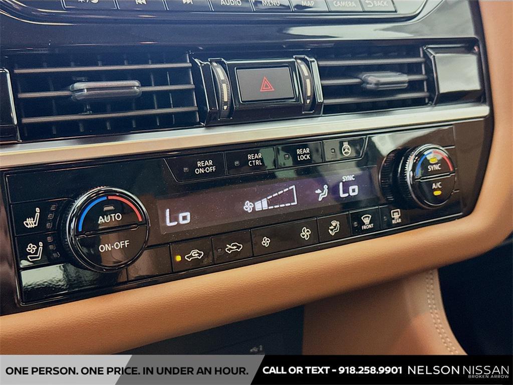 new 2025 Nissan Pathfinder car, priced at $45,901