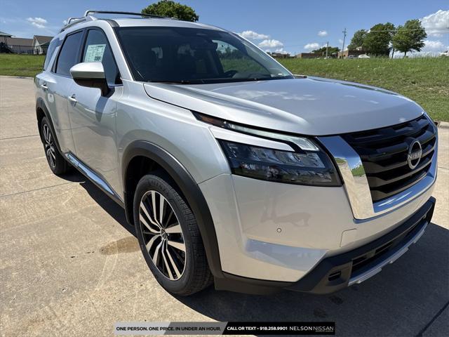 new 2025 Nissan Pathfinder car, priced at $50,589