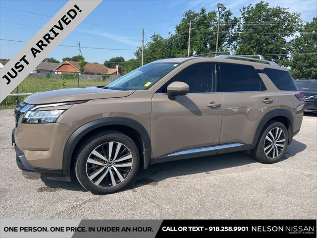 used 2023 Nissan Pathfinder car, priced at $39,999