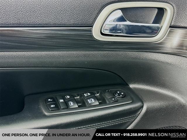 used 2020 Jeep Grand Cherokee car, priced at $16,994
