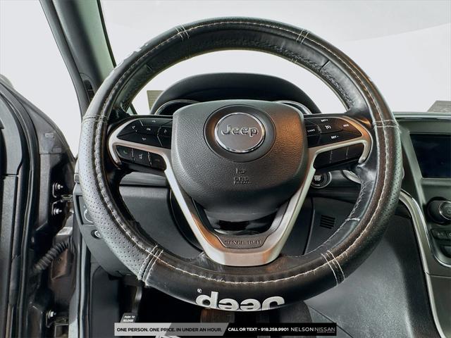 used 2020 Jeep Grand Cherokee car, priced at $18,924