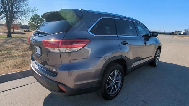 used 2019 Toyota Highlander car, priced at $23,994