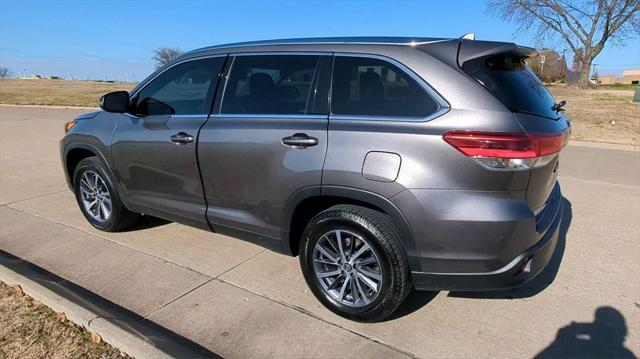 used 2019 Toyota Highlander car, priced at $23,994