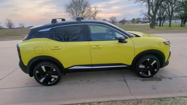 new 2025 Nissan Kicks car, priced at $29,471