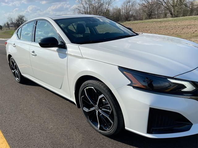 new 2024 Nissan Altima car, priced at $28,725