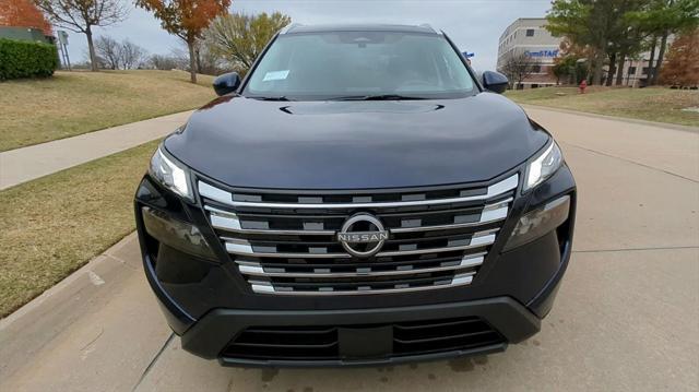 new 2025 Nissan Rogue car, priced at $33,000