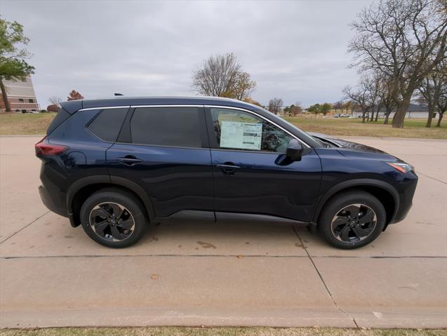 new 2025 Nissan Rogue car, priced at $33,000