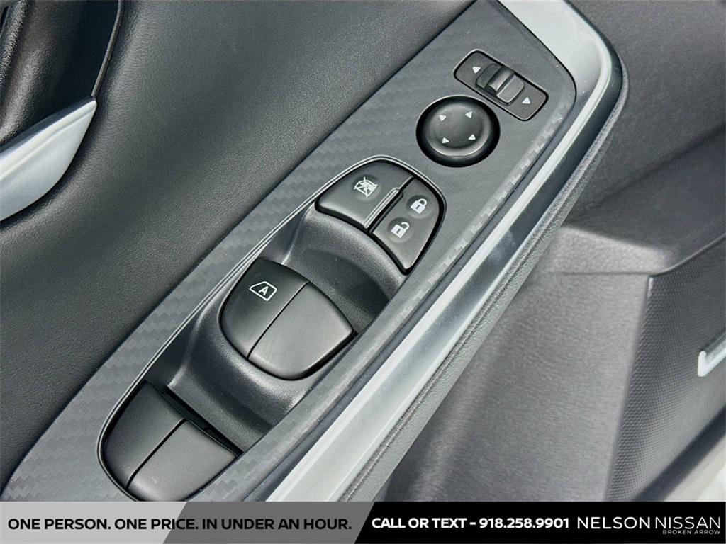 new 2025 Nissan Sentra car, priced at $27,574