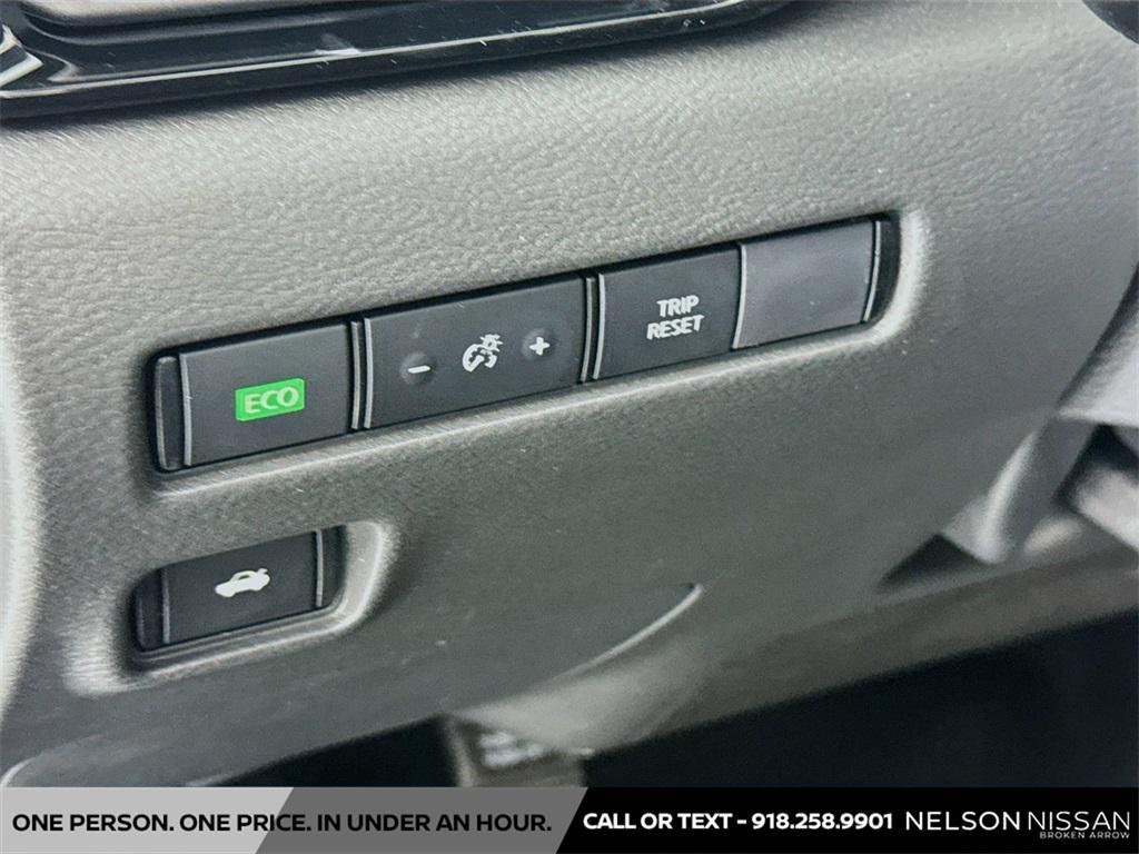 new 2025 Nissan Sentra car, priced at $27,574