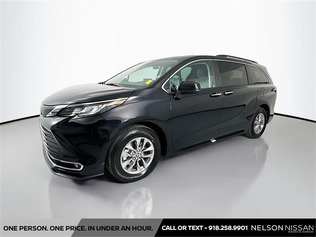 used 2023 Toyota Sienna car, priced at $34,991