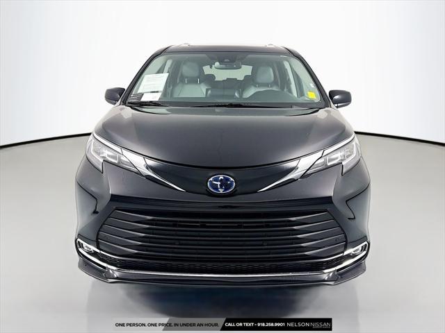 used 2023 Toyota Sienna car, priced at $37,994