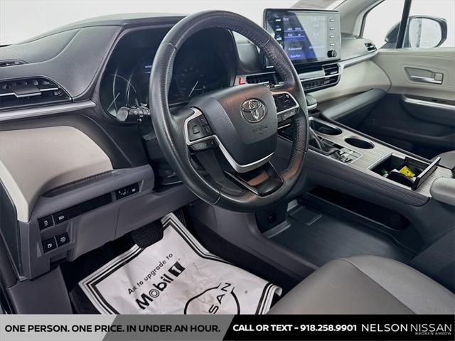 used 2023 Toyota Sienna car, priced at $35,991