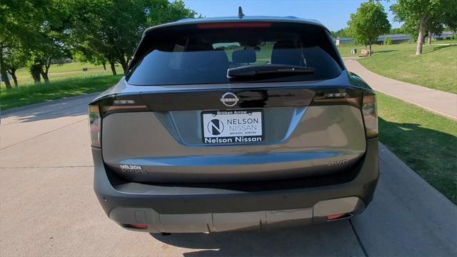 new 2025 Nissan Kicks car, priced at $26,213